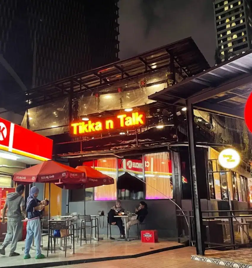 Kasir Admin dan Waitress resto India (Khusus Wanita, Usia 18–26 Tahun)
