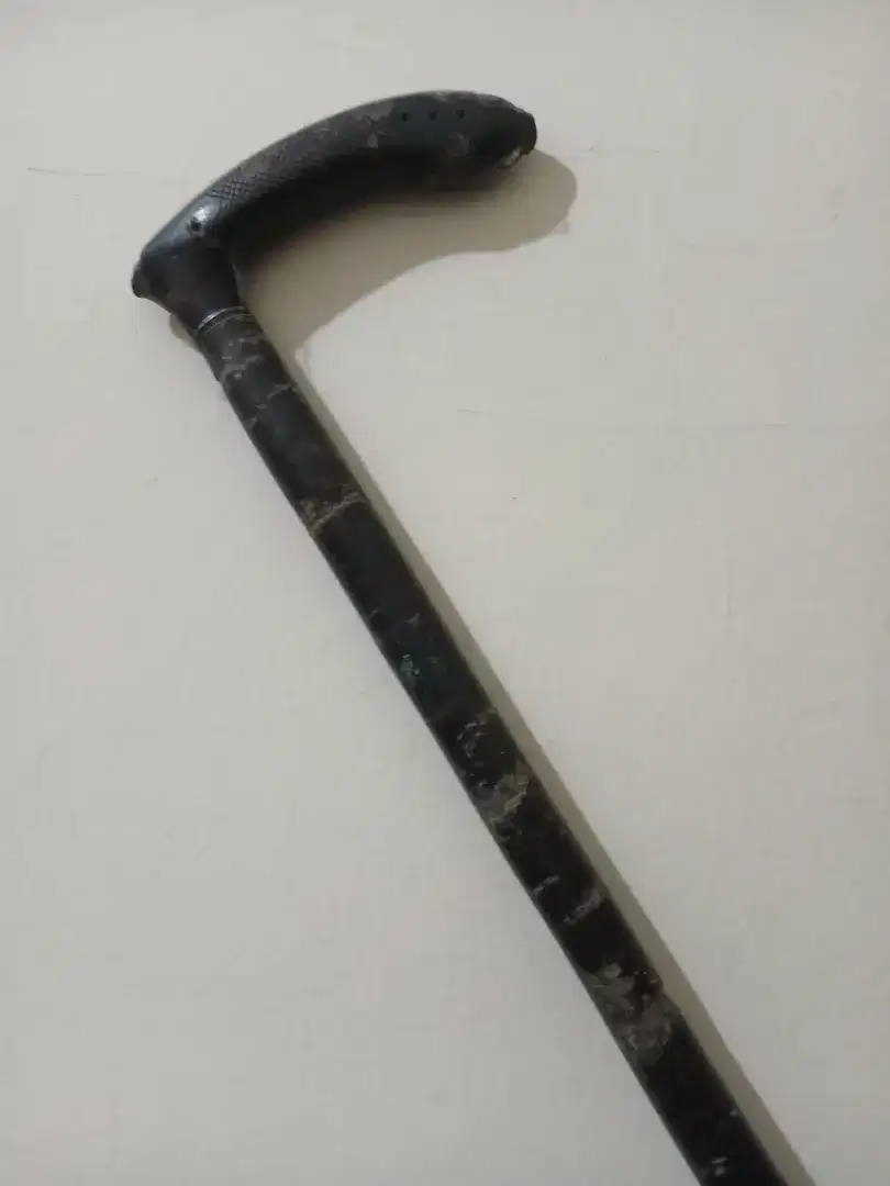 Tongkat antik kuno