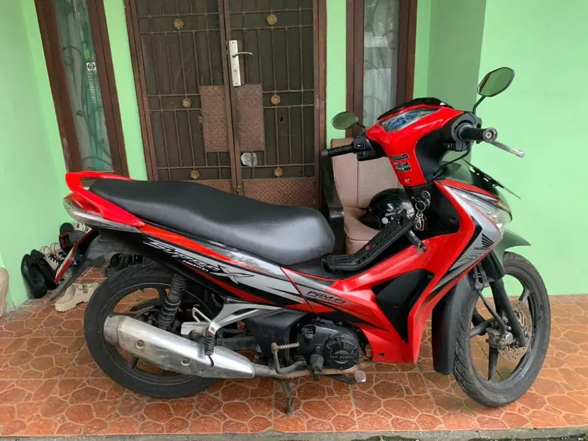 supra x 125 helm in