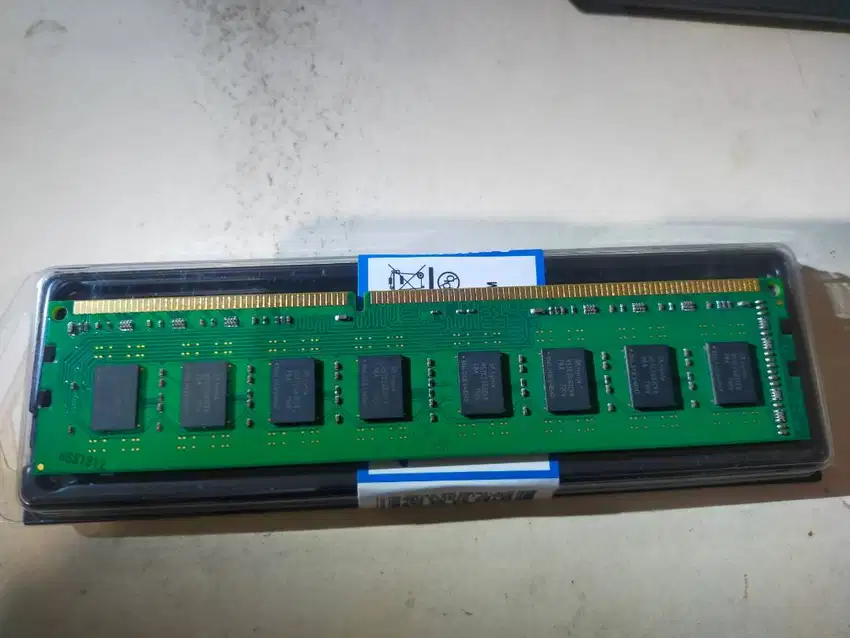 Dijual RAM Komputer DDR3 4gb PC-12800/ 1600Mhz