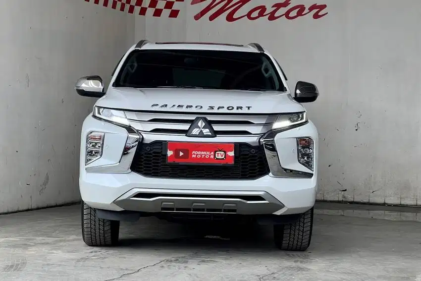 Mitsubhisi Pajero Dakar 4x2 AT 2023 Putih