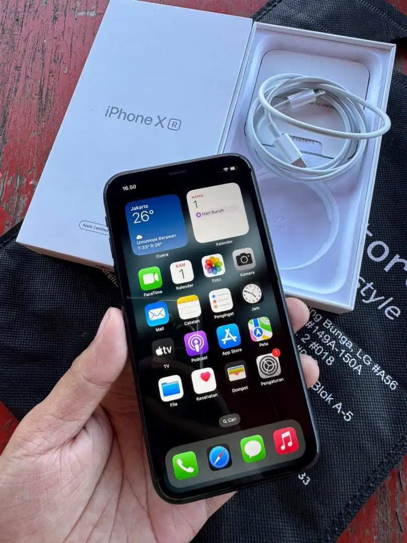 Iphone XR 64GB on garansi April 2026 Baecukai