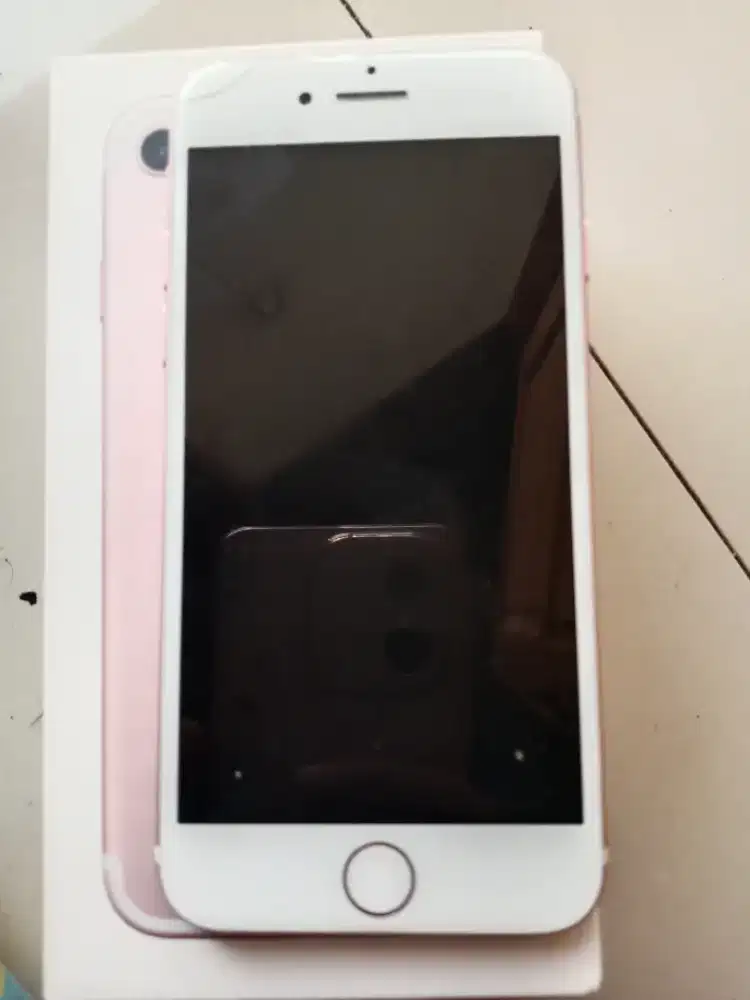 Dijual Hp iphone 7 128