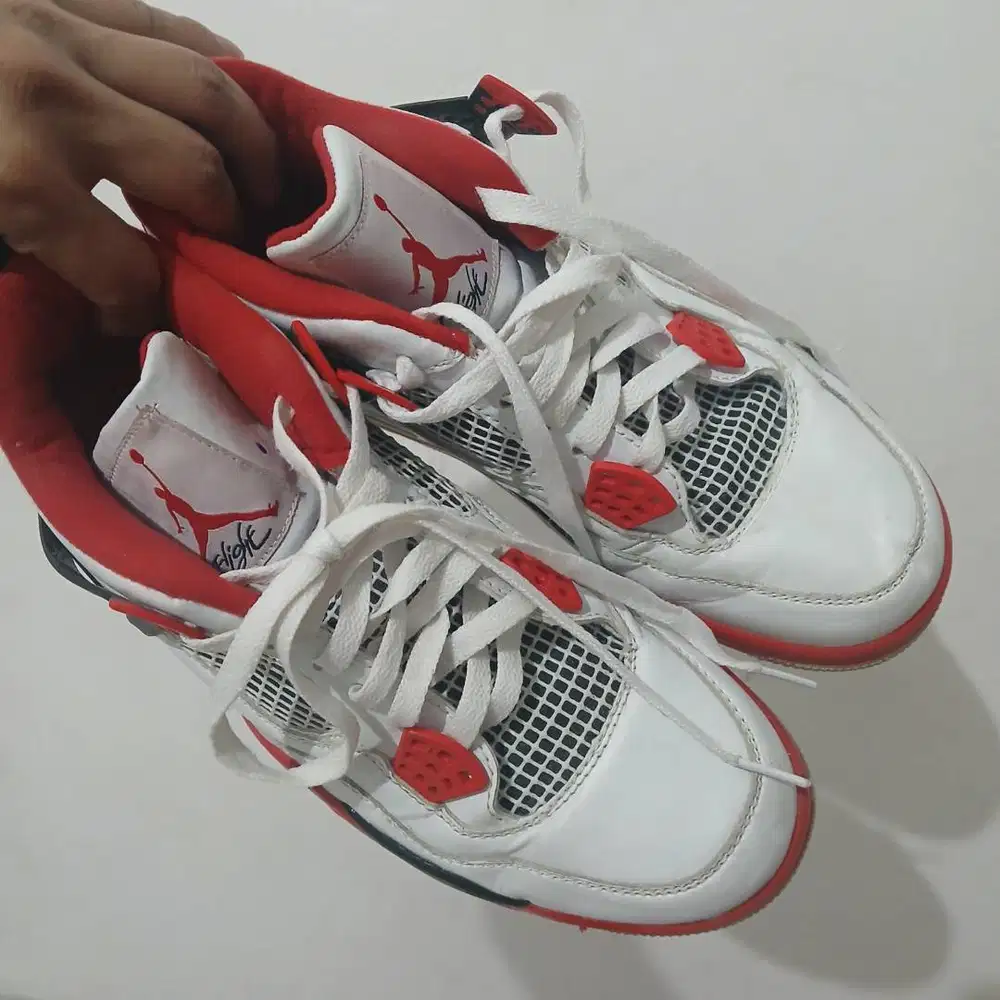 Air jordan retro 4