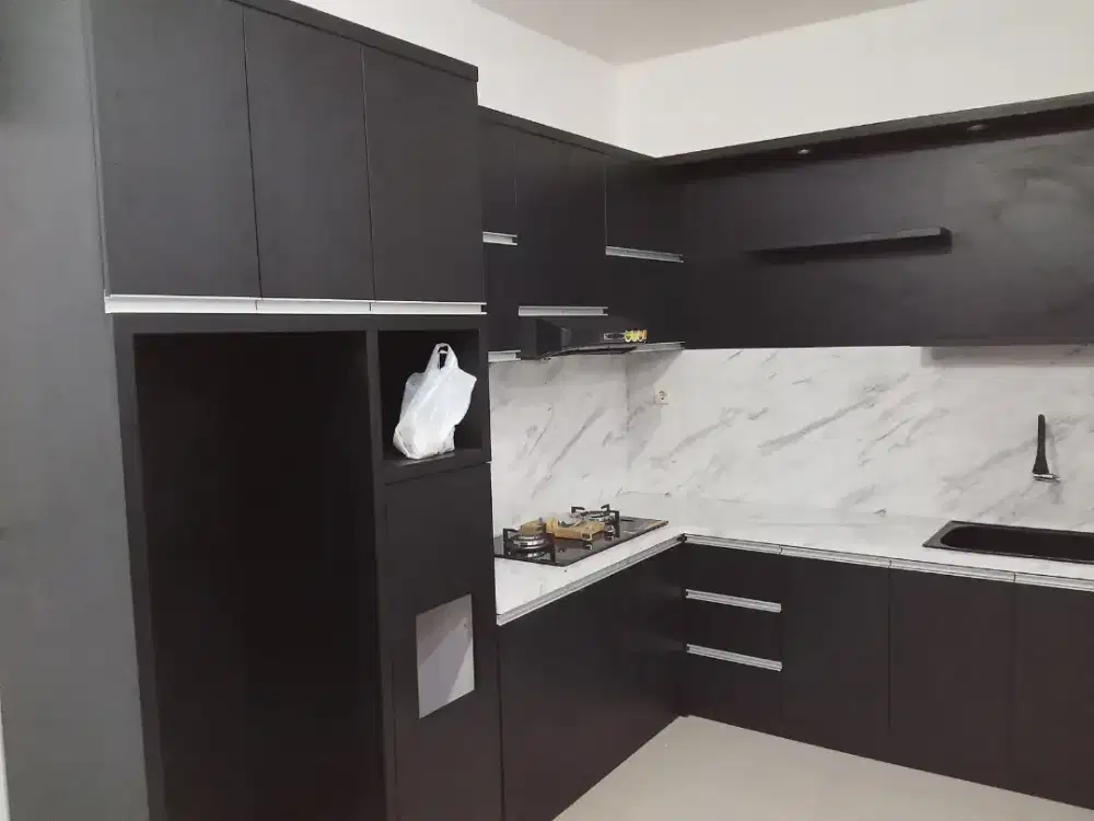 Kitchen set (custom) berkualitas dan terjangkau