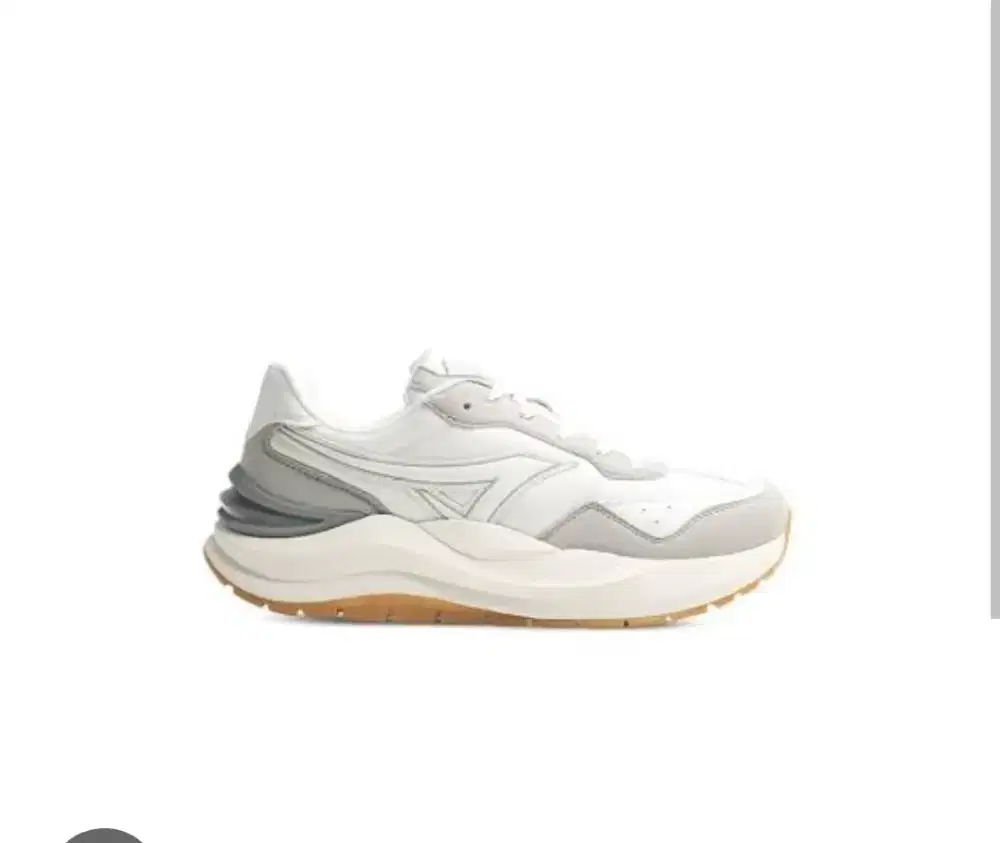 sepatu volstog Ardiles