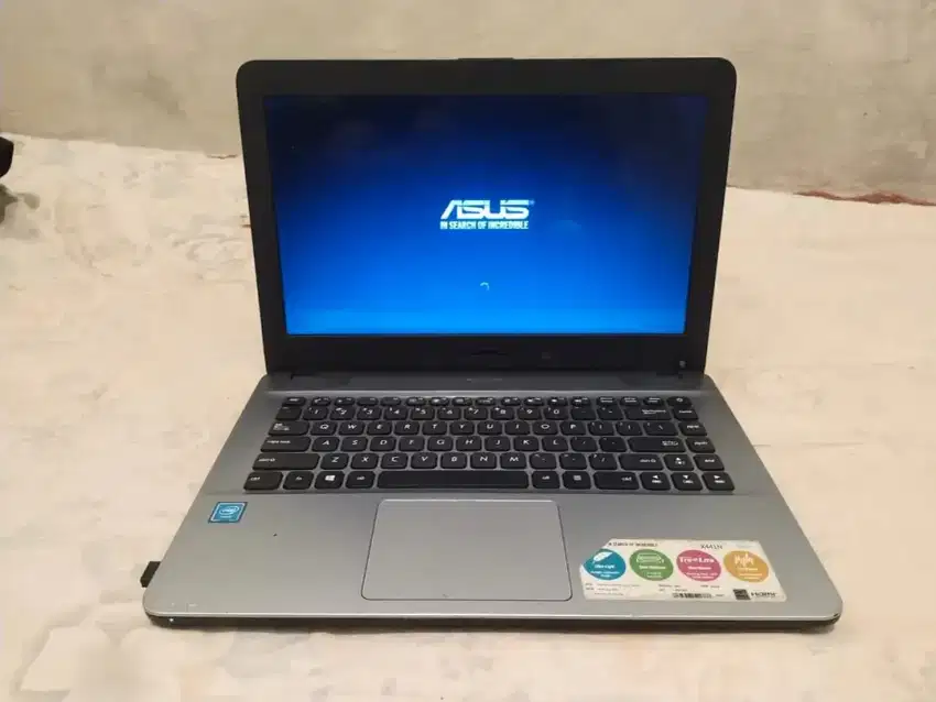 Laptop Asus X441N
Processor Intel Celeron N3350