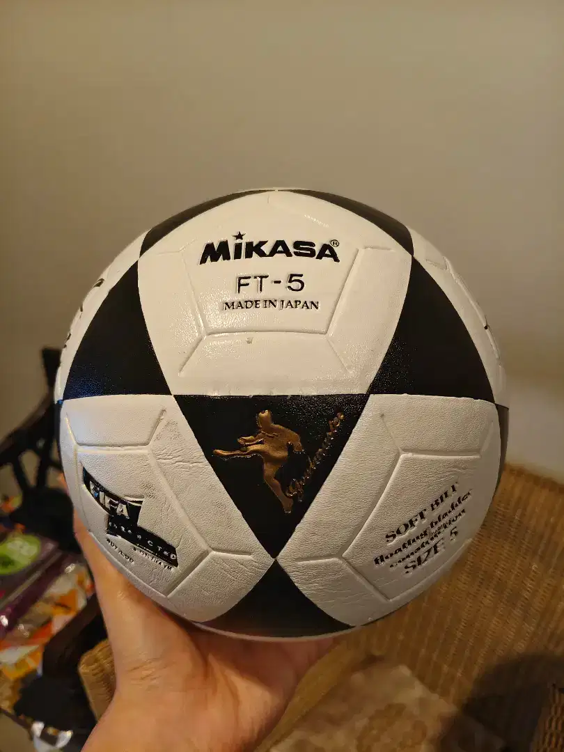 Bola Sepak Lapangan Mikasa FT-5 Size 5 NEW
