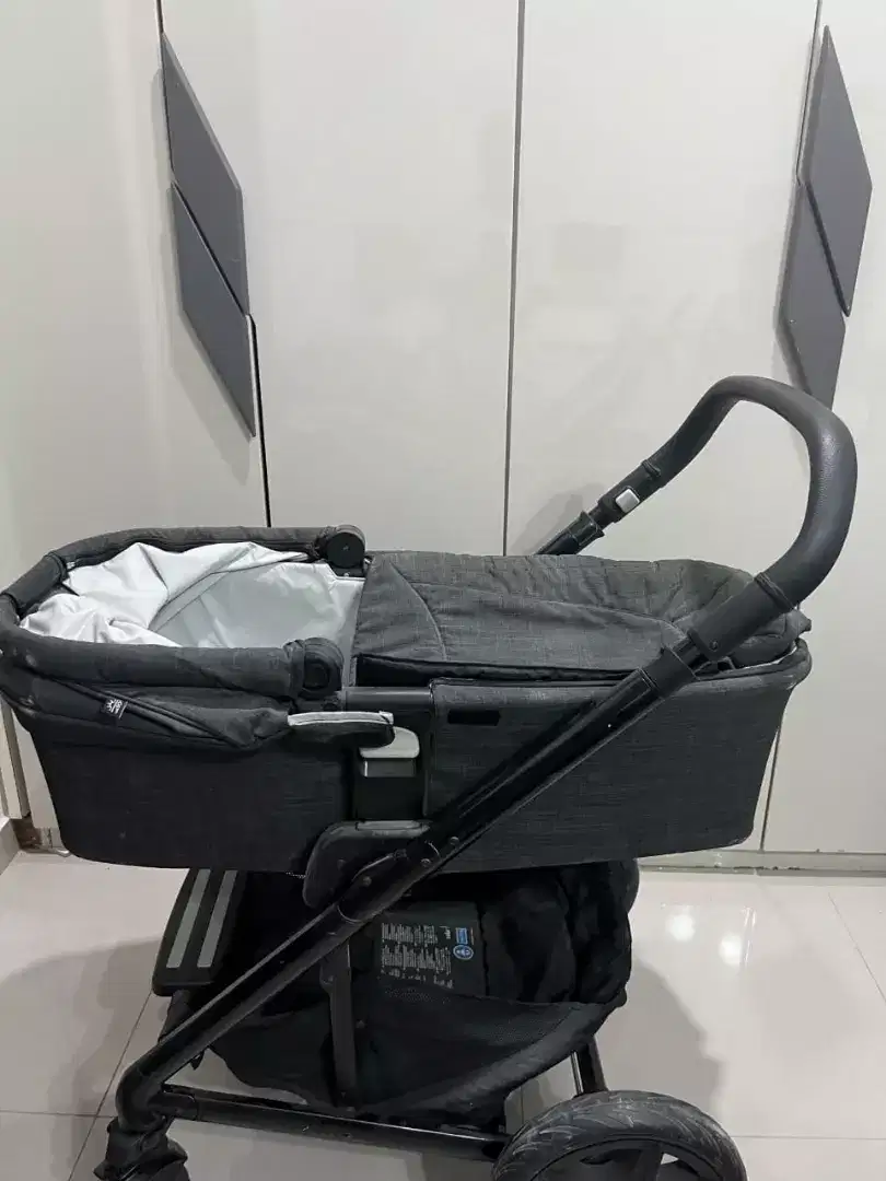 Di jual stroler joie
