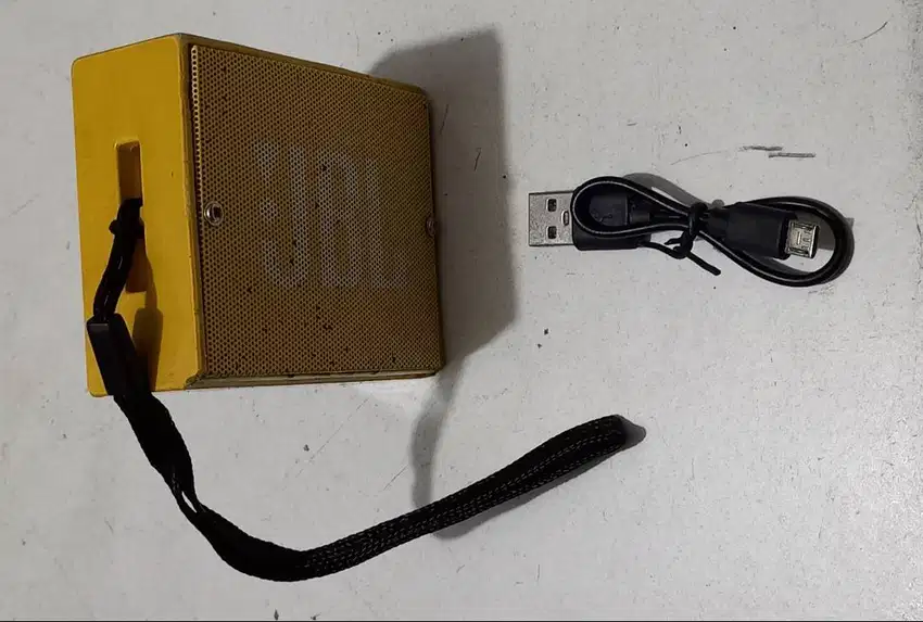 Speaker Portable Bluetooth JBL GO Original,Fungsi Normal,murah,NET.