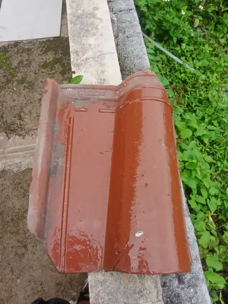Jual beli genteng bekas
