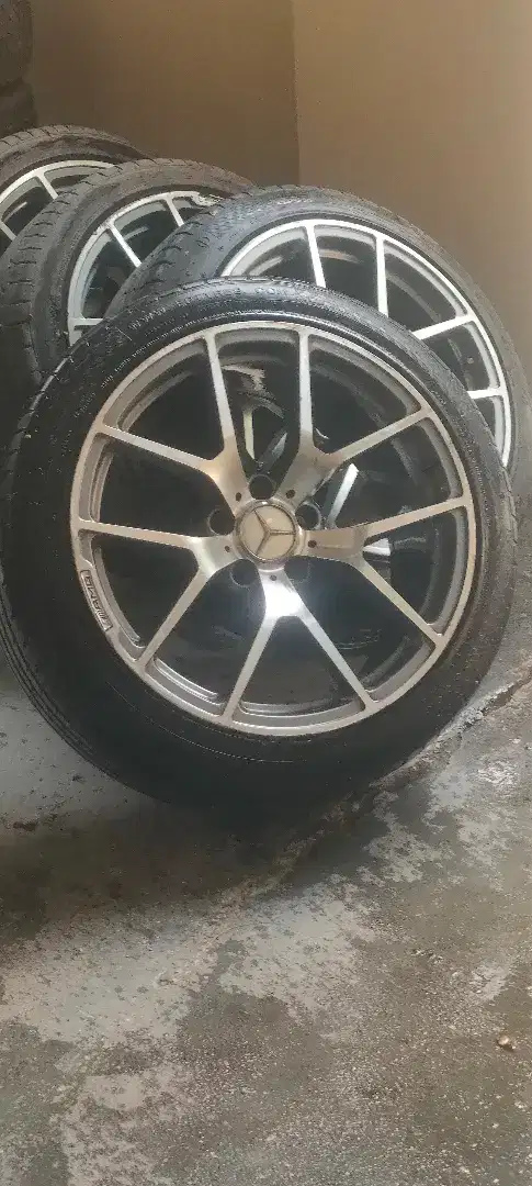 dijual velg AMG 18