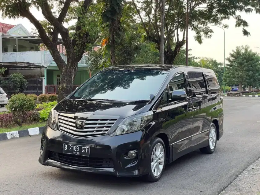 Alphard S Audioless AT 2010 Hitam Metalik
