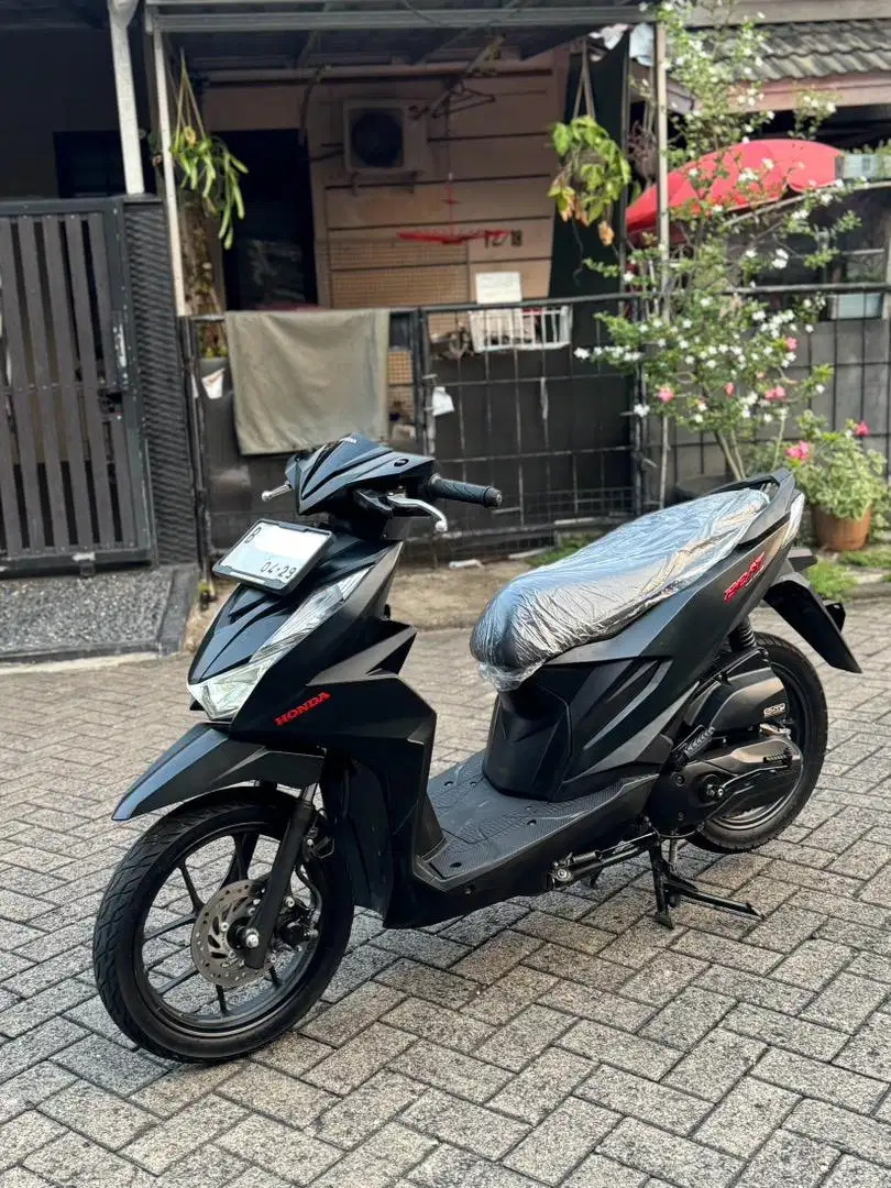Beat Deluxe 2024 Km 900 Kilo Like New Last Edition Model Genio,Scoopy