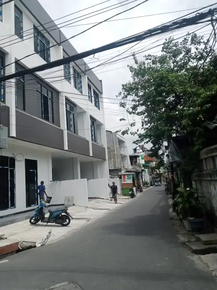 Ruko Harga Rp 1,7Man cocok Buat Bisnis di Kemayoran Jakarta Pusat