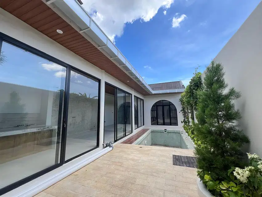 NEWLY BUILT VILLA FOR LEASE IN PRIME JIMBARAN LOCATION