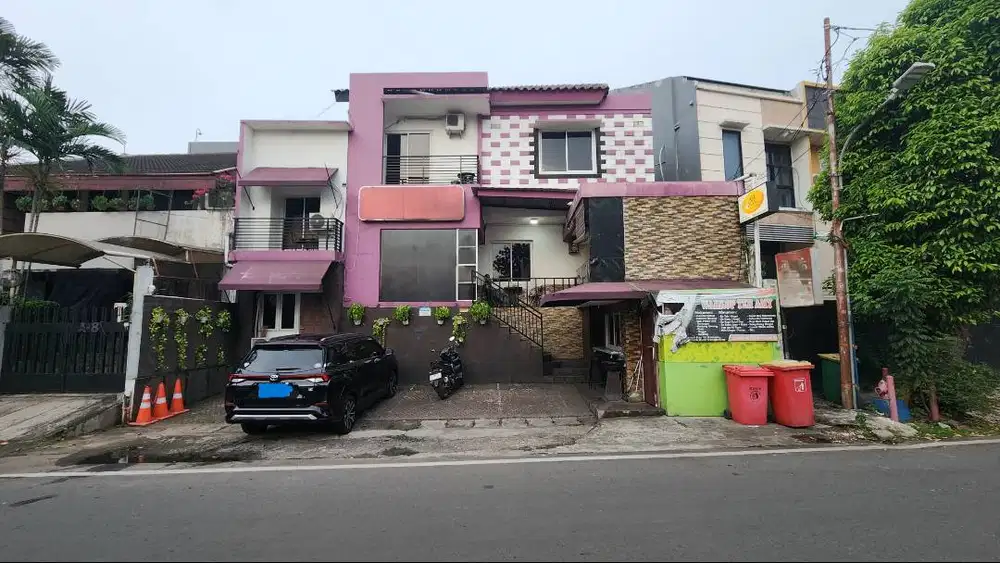 Kos-Kosan 18 Kamar Jakarta Barat, NP 50jt/Bulan – Dekat Golkar