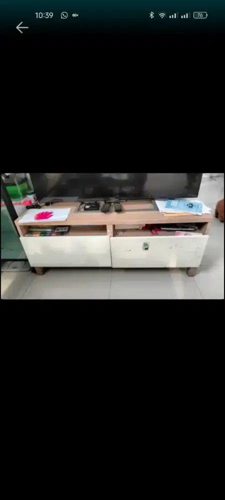 Meja TV laci sz sedang