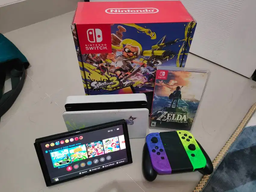 Nintendo Switch OLED Splatoon 3 Edition + zelda breath of the wild