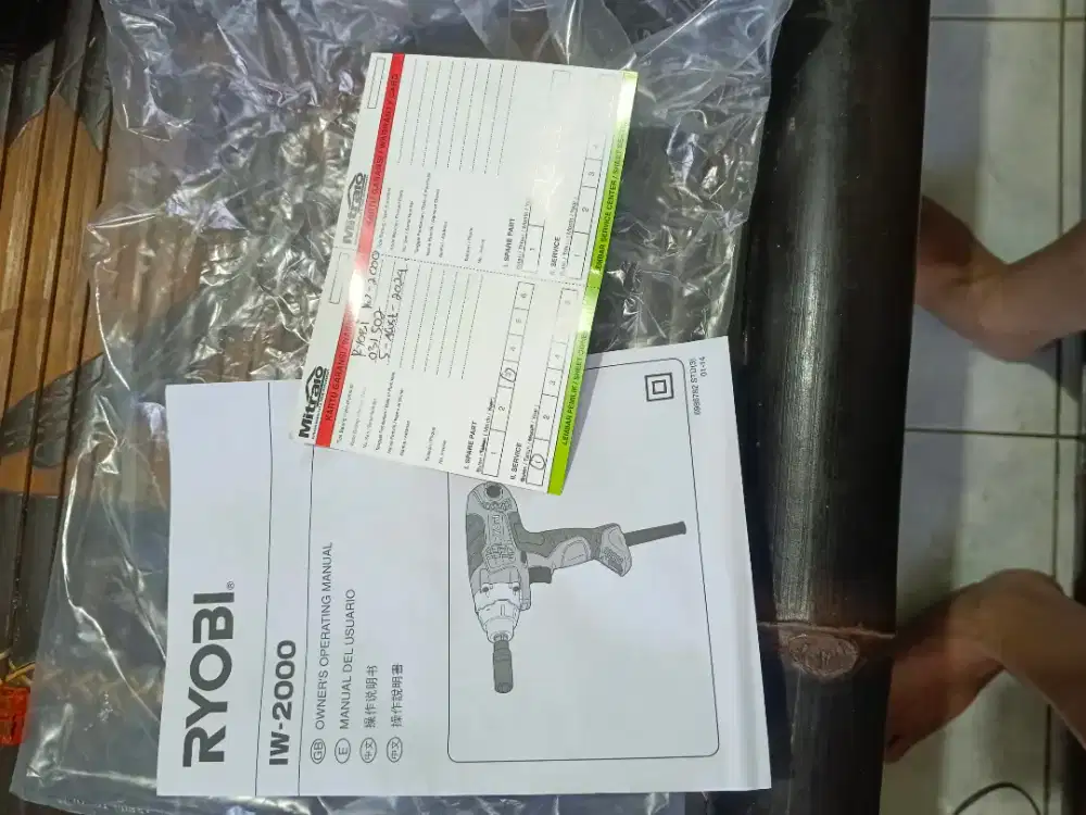 RYOBI Mesin impact pembuka baut