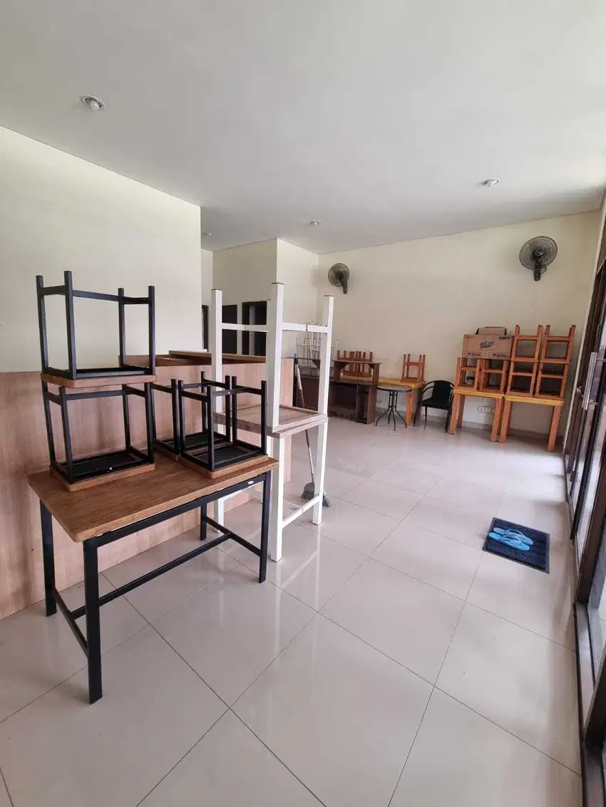 Ruko 2 lantai lebar 7 di savoy jgc Cakung Jakarta Timur