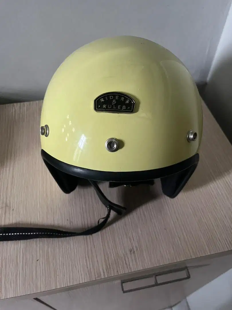 Helm half face / open face klasik merk R&R