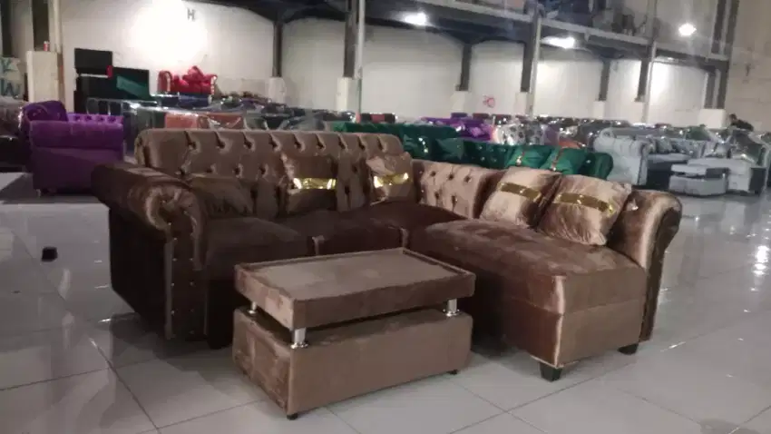 Sofa beludru mewah