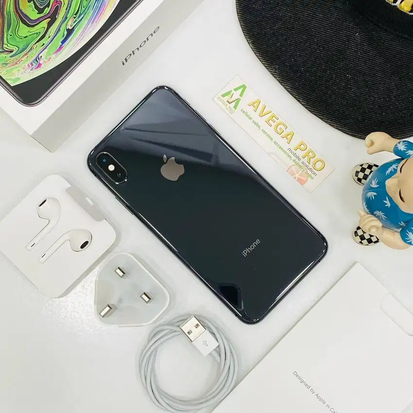 Second iphone xs max 256gb space gray
