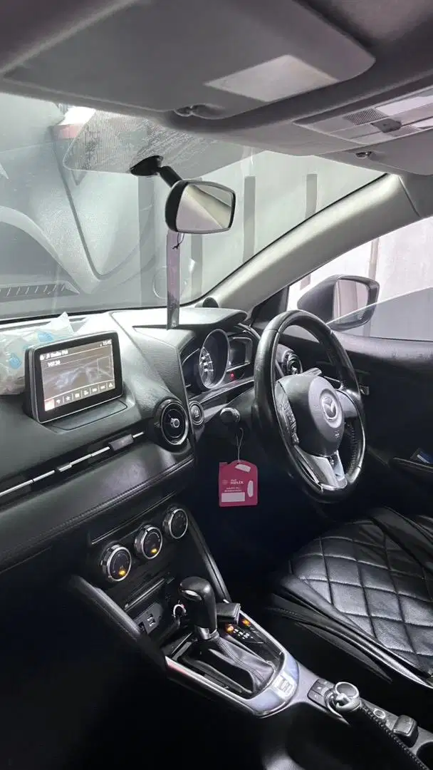 Mazda 2 R Skyactive 2015