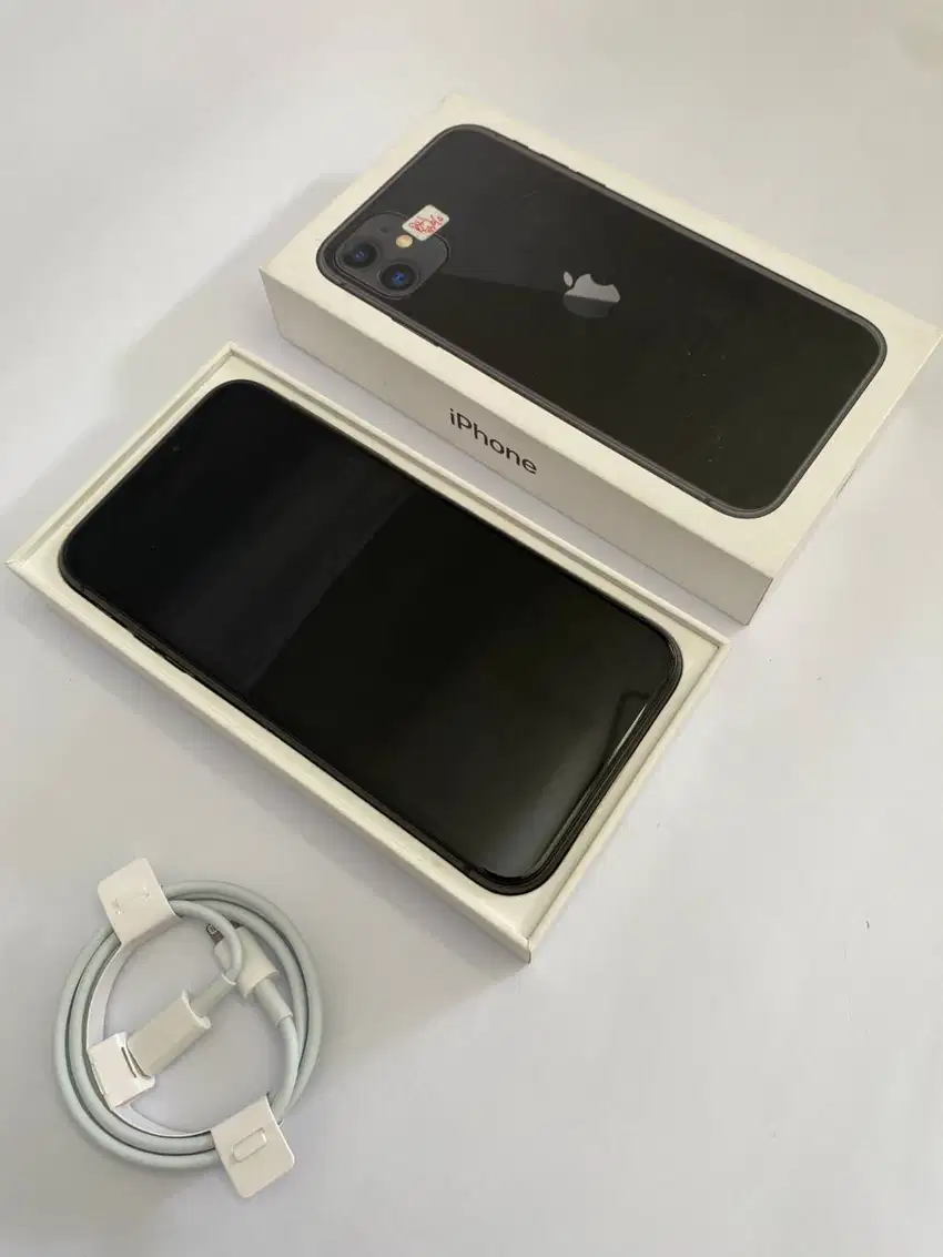 iPhone 11 64GB Mulus Fullset | COD Surabaya Sidoarjo