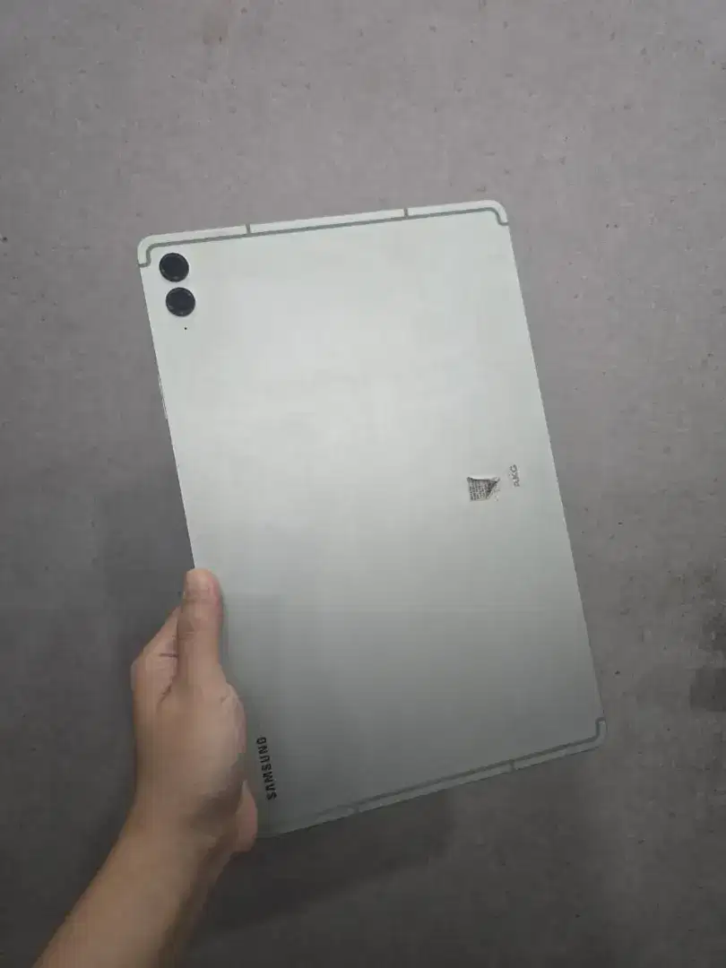 Second Tab S9Fe Plus 5G 12/256Gb ex display 8500 Garansi Abis