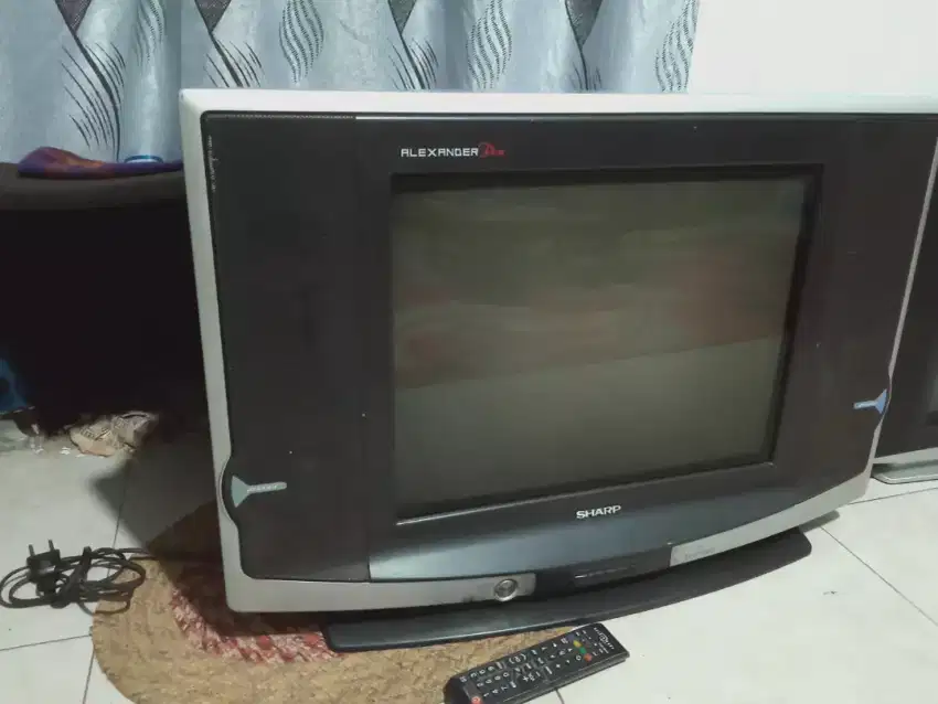 di jual tv sharp 21 inci layar datar