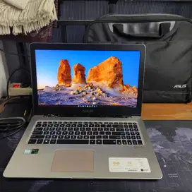 Asus Vivobook Pro i7 7700HQ RAM 16 Nvme 512 GTX 1050 4GB