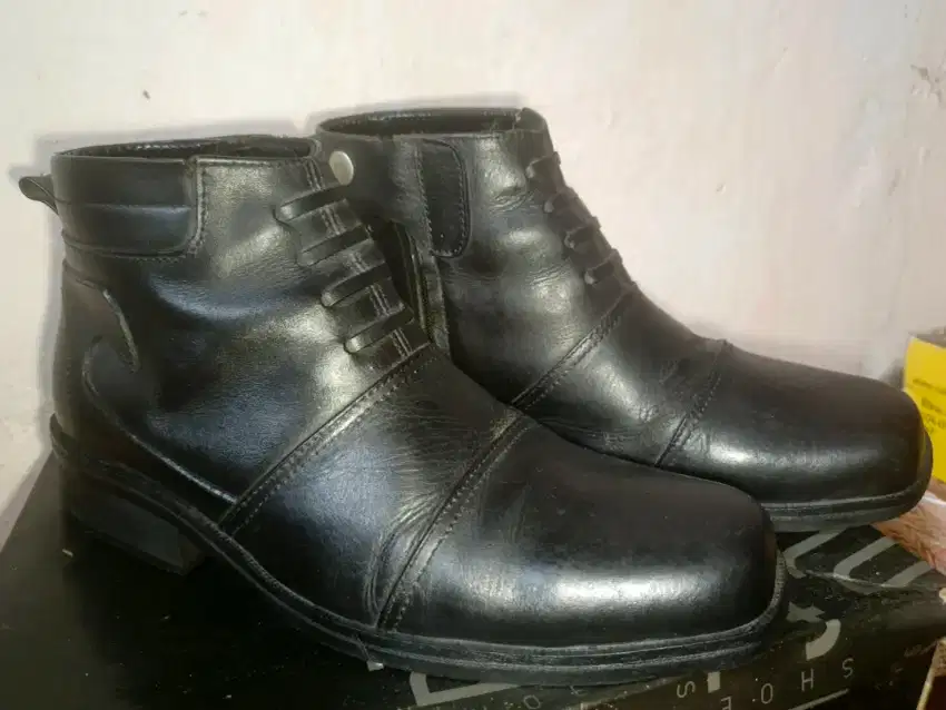 Sepatu PDL size 42 seleting
