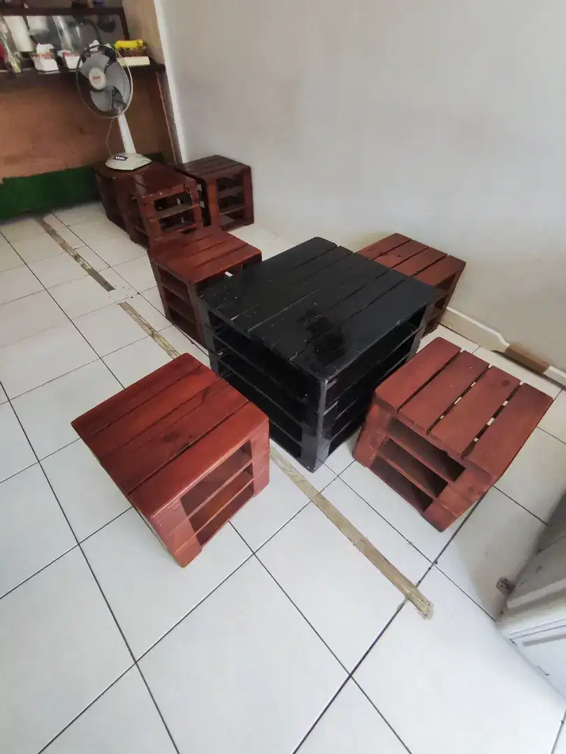 Meja kursi cafe