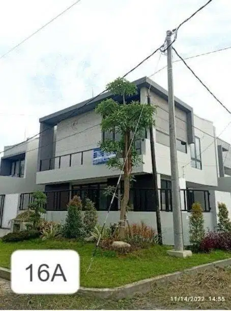 Dijual Rumah Baru Gress Modern Minimalis Gayung Kebonsari 2 LT