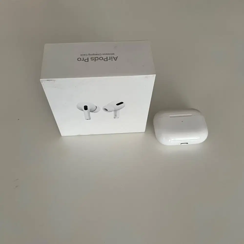 Earphone airpods pro gen 1