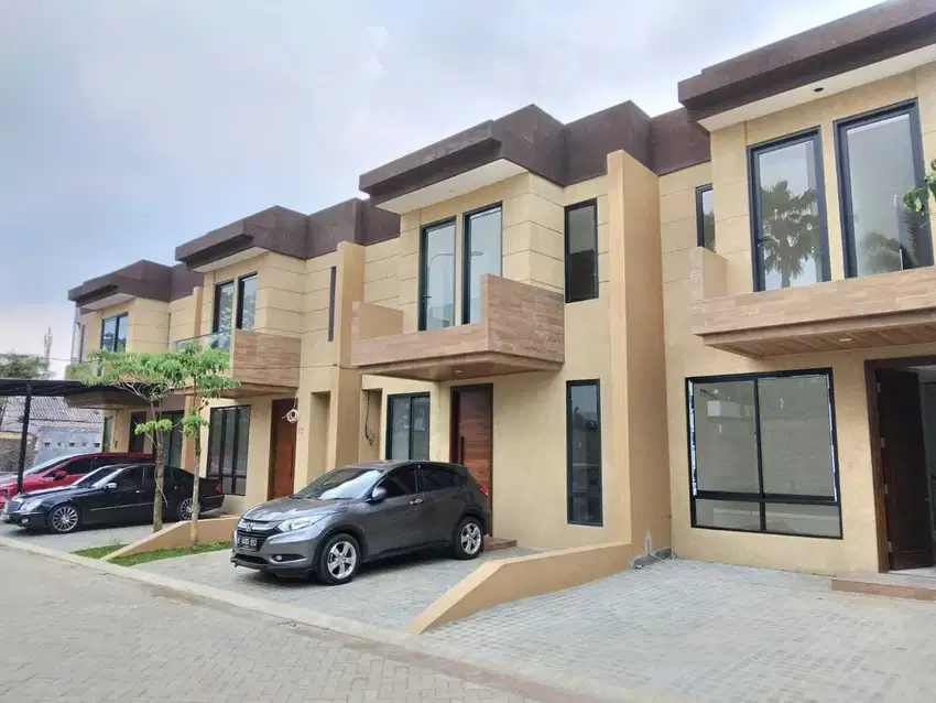 Hunian Impian Rumah 2 Lantai Type 80an Harga Dibawah 1M