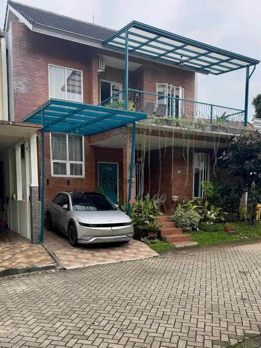 Rumah 2 lantai semifurnished dalam cluster bintaro, tangerang selatan