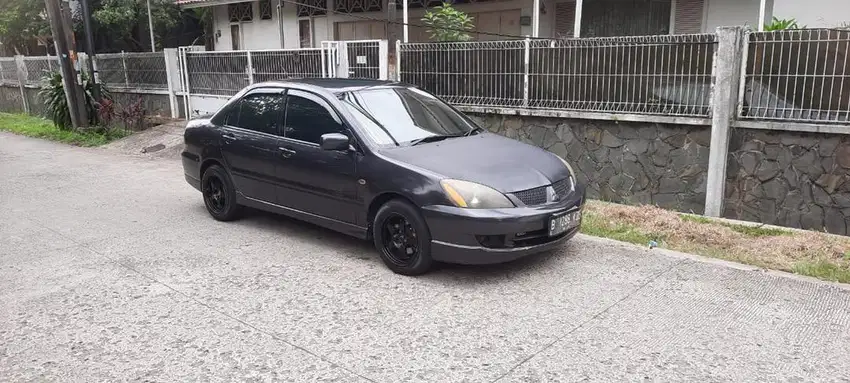 Lancer evo / Lancer cedia 1.8 SEi AT 2011