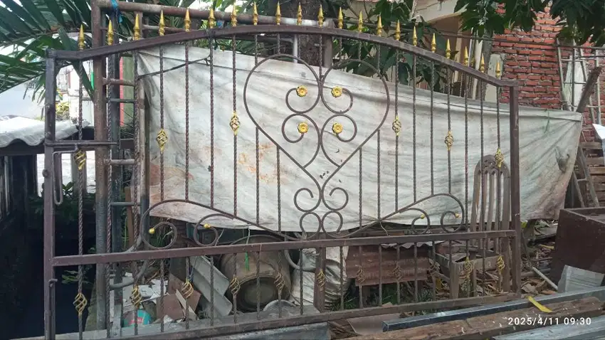 Tukang las panggilan