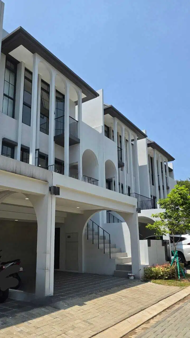 Dijual Rumah Siap Huni Cluster Aether Green Wich BSD