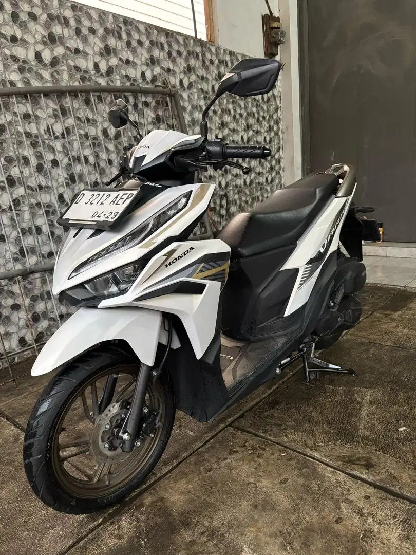 Honda Vario 125 CBS ISS 2024 (keyless)