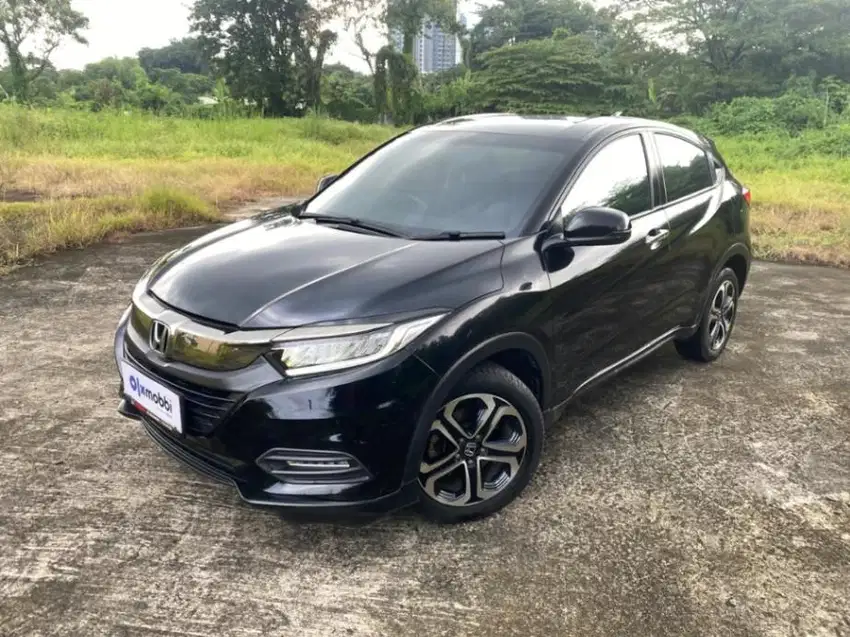 Pajak Panjang Honda HR-V 1.5 E Special Edition Bensin-AT 2022 LABD