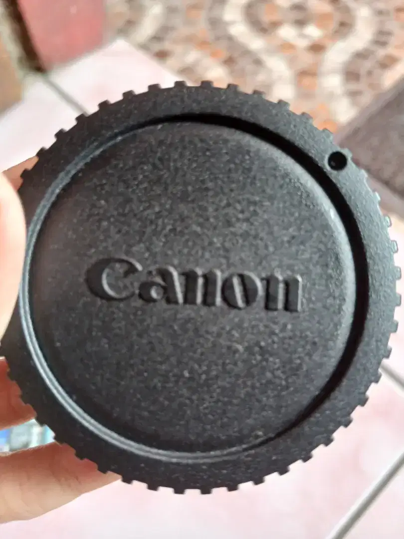 Tutup Camera Canon 4000D DSLR + Lensa Camera Canon 4000D DSLR