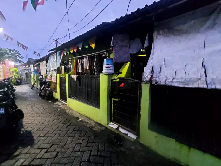 12 Kontrakan Buaran Indah Kota Tgr