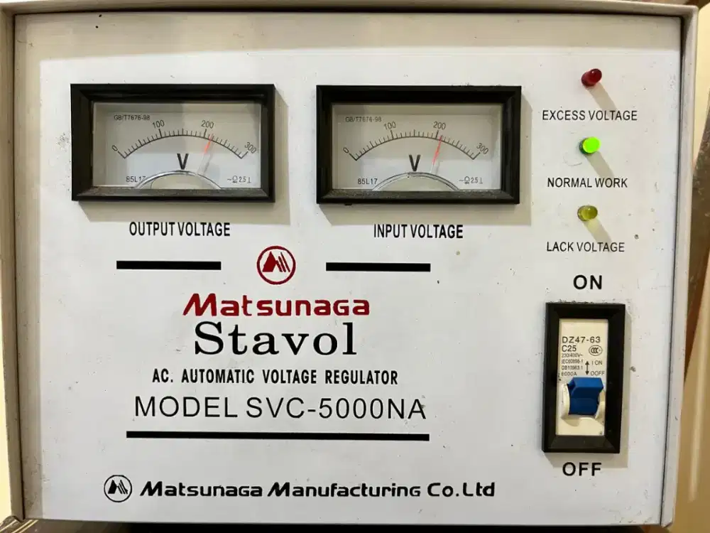 Matsunaga
Stavol
AC, AUTOMATIC VOLTAGE REGULATOR

MODEL SVC-5000NA
