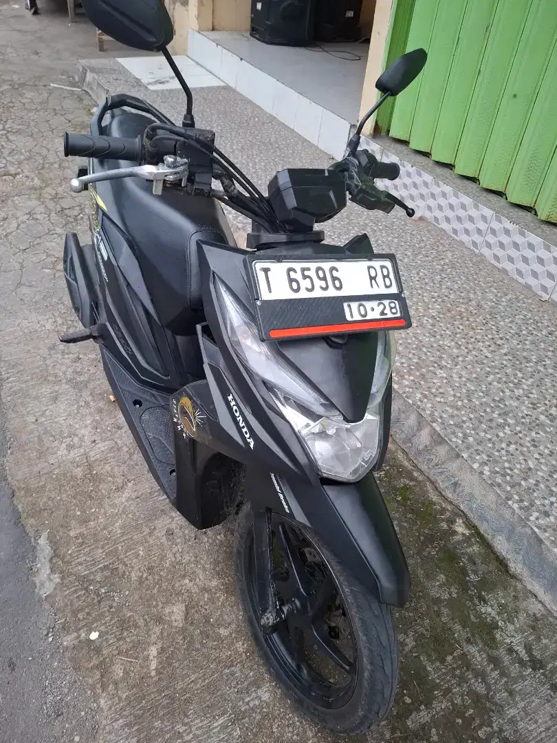 Yamaha R 15 V3 usd