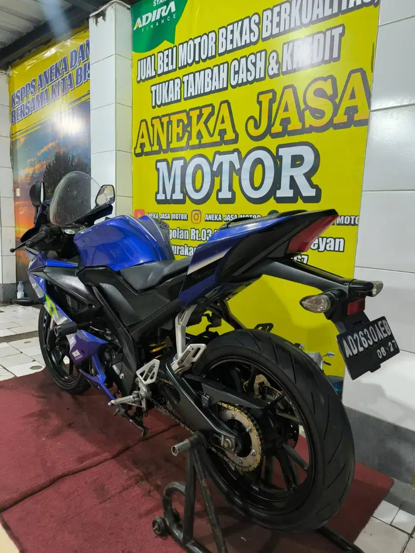 R15 v3 2017 AJM