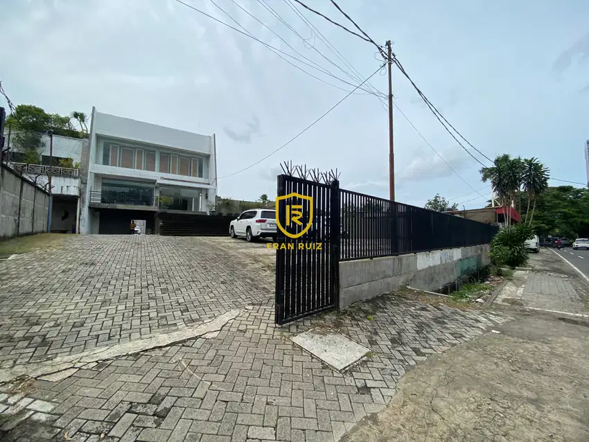 Disewakan Tanah dan Bangunan Kantor Jalan Panjang